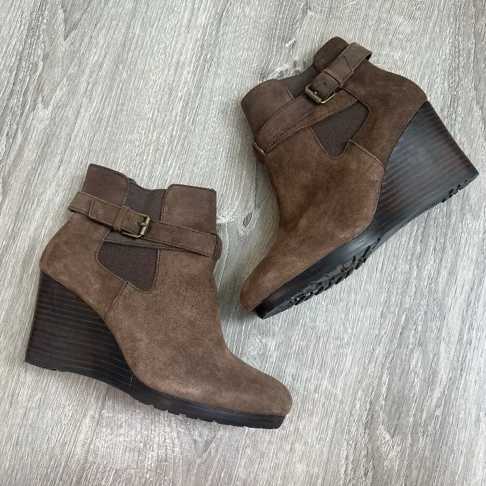 Lauren RALPH LAUREN Yasline Brown Suede Leather Sz 8.5 Wedge Heel Ankle Booties
